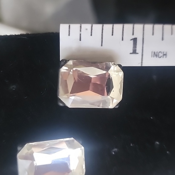 Unique Vintage Real Fur 3 Strand Necklace Earrings Set - Picture 7 of 7